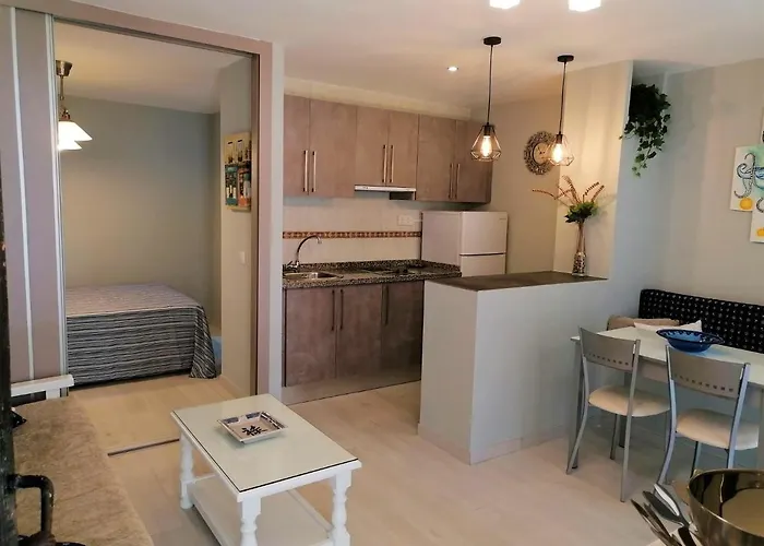 19 Eurosol A 200 Metros Carihuela